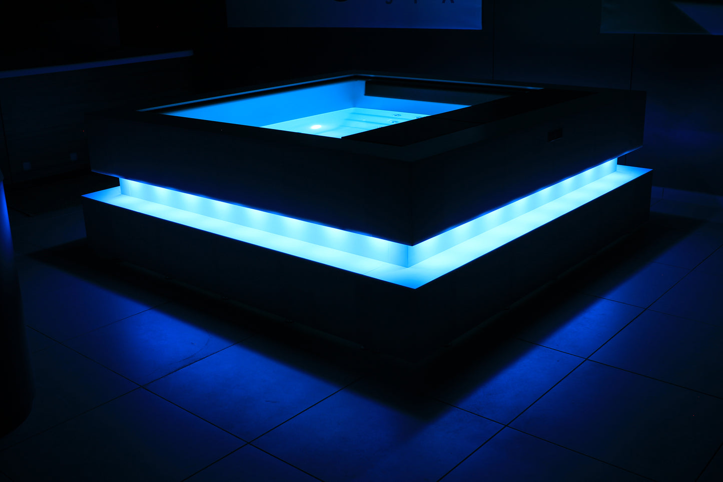 Aquavia Cube